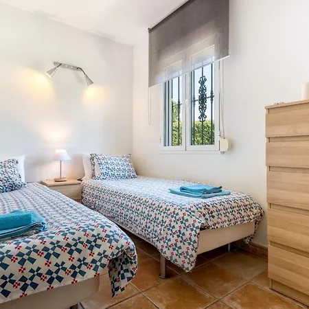 Villa J03 Mabola -