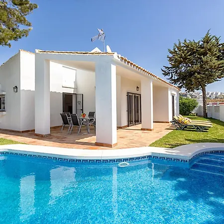 Villa J03 Mabola - *
