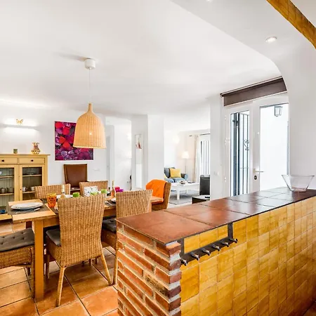 Villa J03 Mabola - Sitio de Calahonda