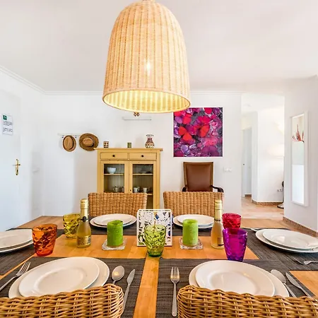 Villa J03 Mabola -